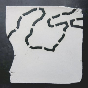 Territori assenyalat XXXXII, porcellana, 30 x 30 x 1 cm., 2013_w600_h600